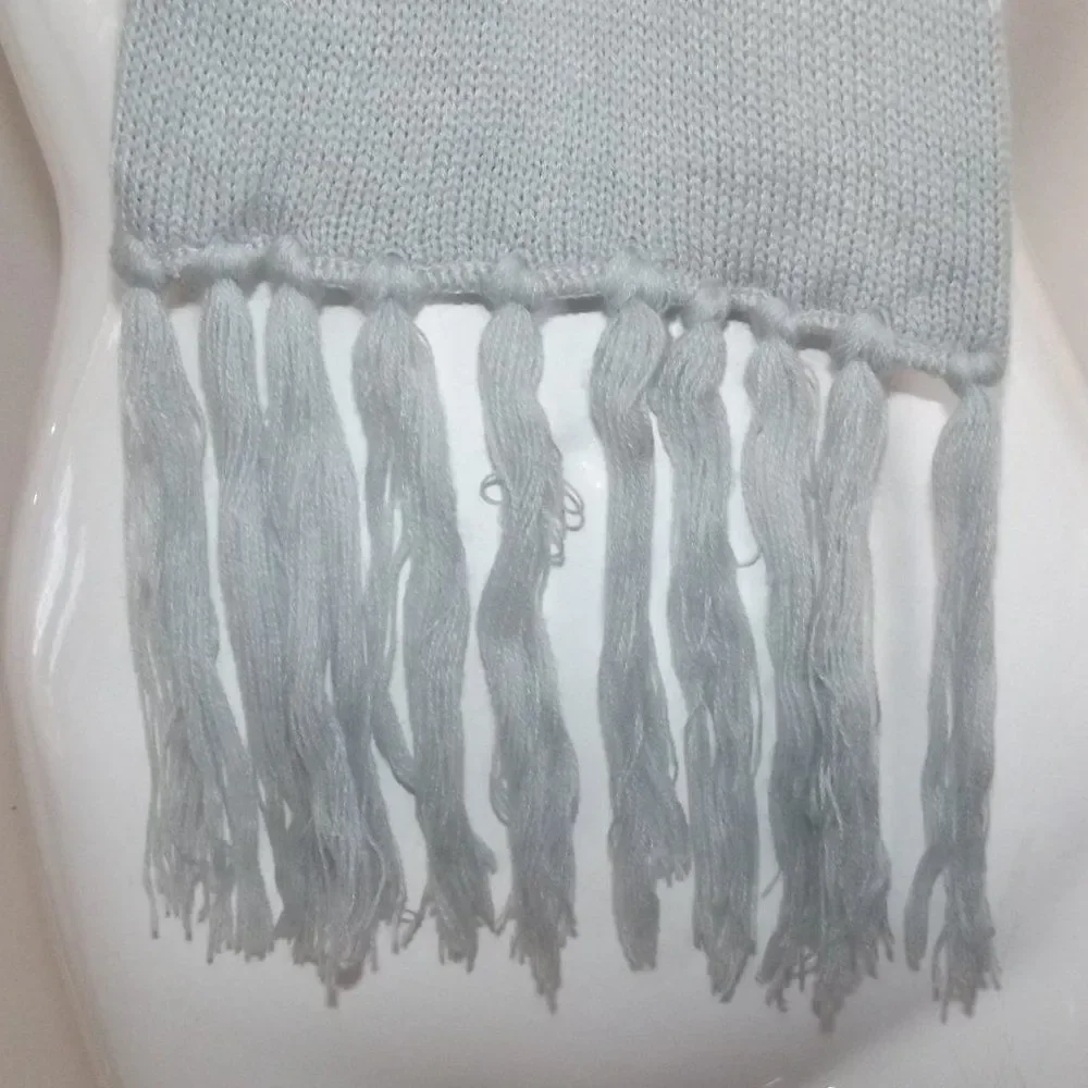Knit Scarf, 7 x 55.5, Grey, White Pattern, Fringe ends, Acrylic, Mid weight